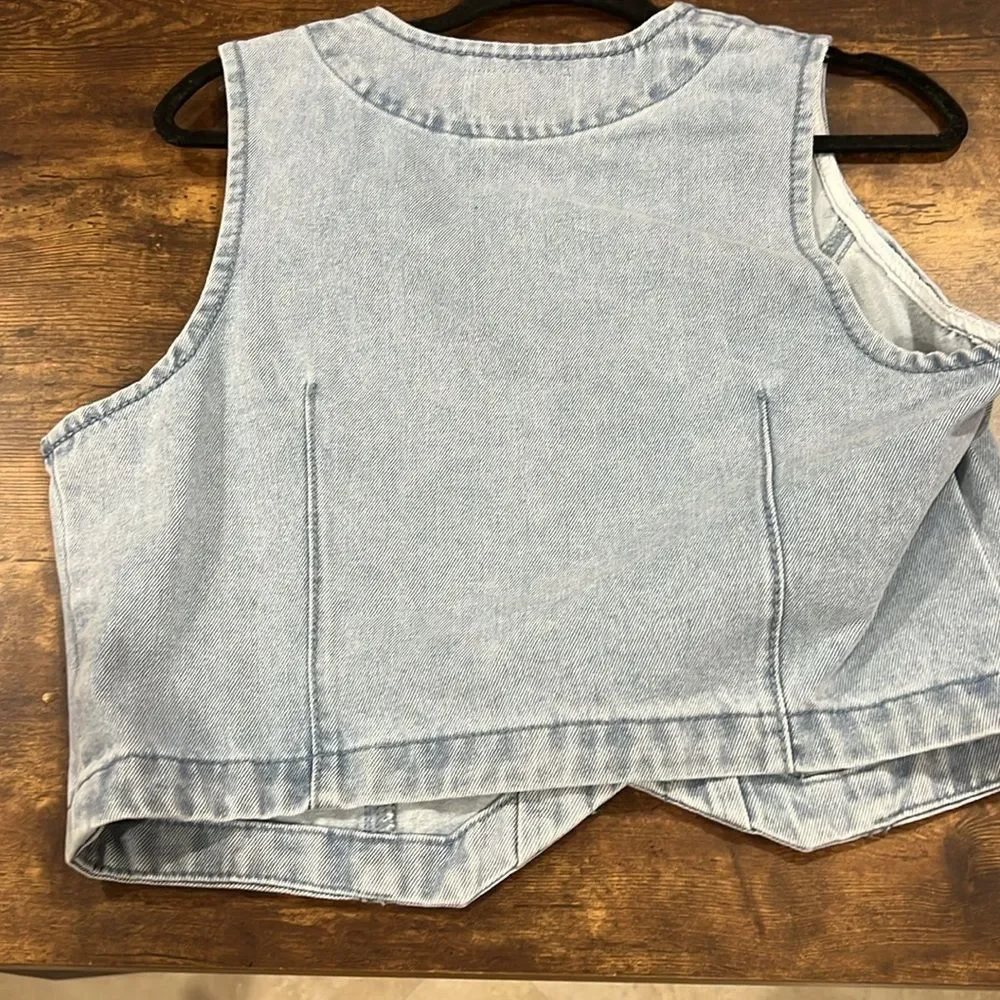 NWT Women's Go- Go Tate Denim Vest - Picture 8 of 8